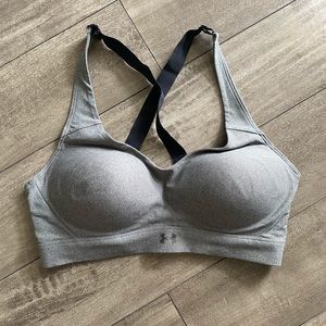 Under Armour Fitted Bra